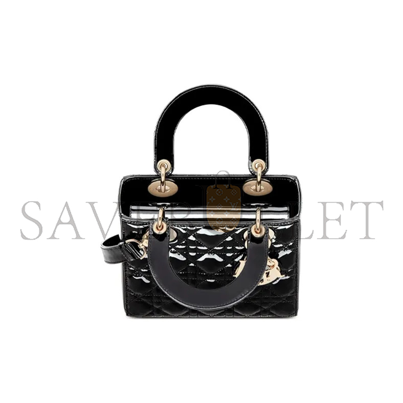 DIOR SMALL LADY DIOR BAG M0531OWCB_M900 (20cm*17cm*8cm)